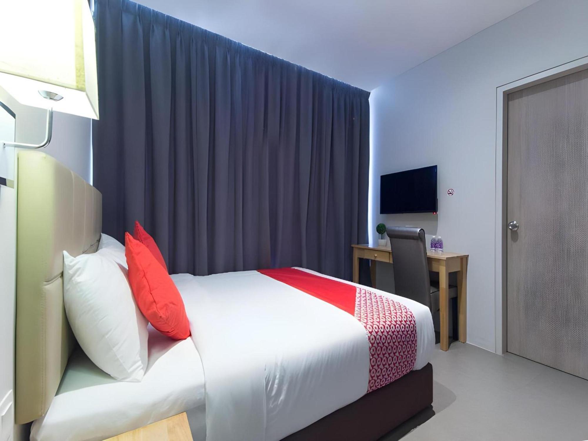 Hotel Yootel Boutique 2*